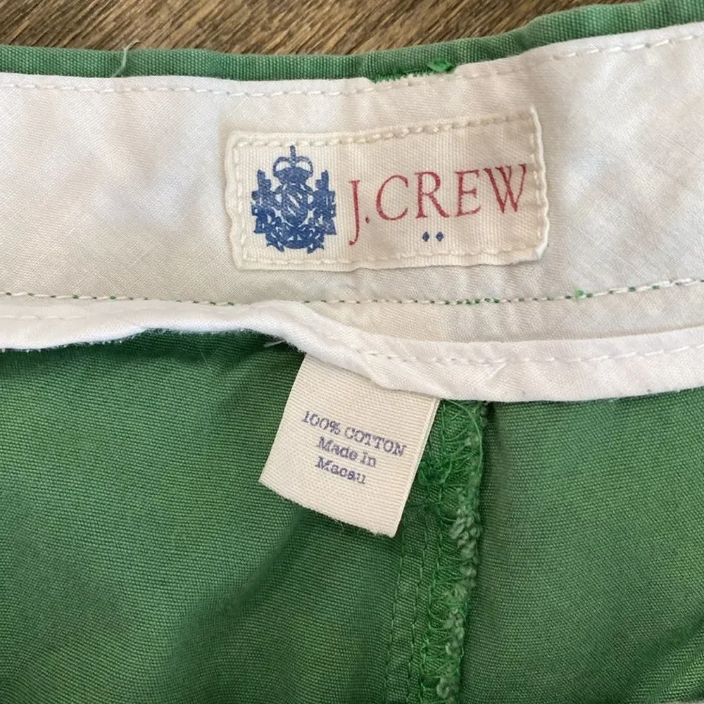 J. Crew 100% Cotton Flat Front Chino Shorts Green Men’s Size 38 10.5” Inseam